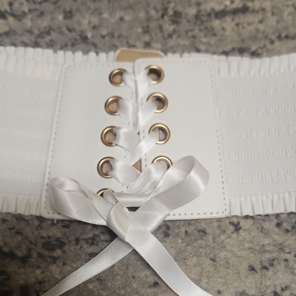 Chic Lace-Up Corset Belt One Size - Picture 2 of 4